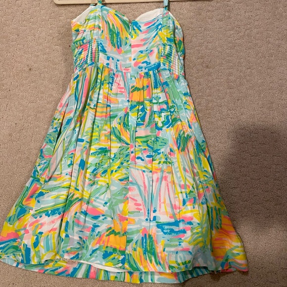 Lilly Pulitzer multi color flowy dress! - Picture 2 of 3